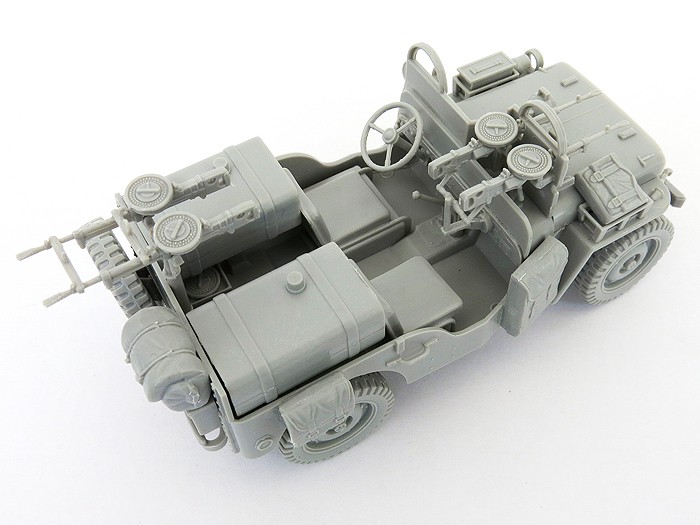 CommandoCarBldTopRear01SS