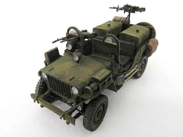 CommandoCarPntTopFrt05SS