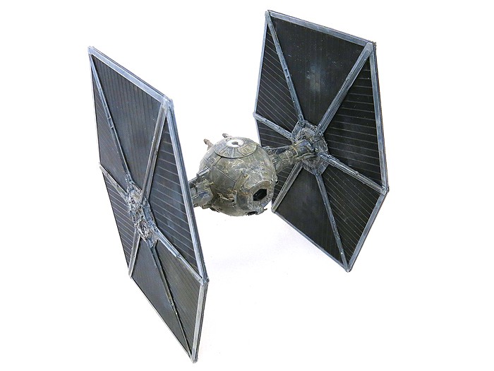 TIEFighterPntBtmRear02SS