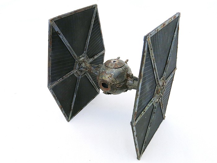 TIEFighterv1BtmRear01SS