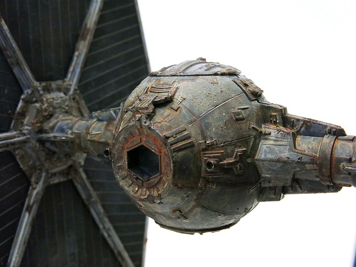 TIEFighterv1Detail03SS