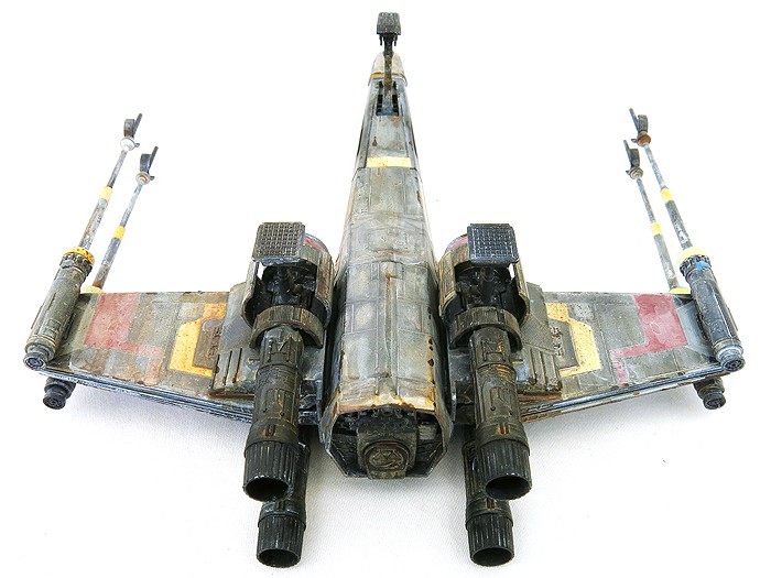 X-Wingv1BtmRear03SS.jpg